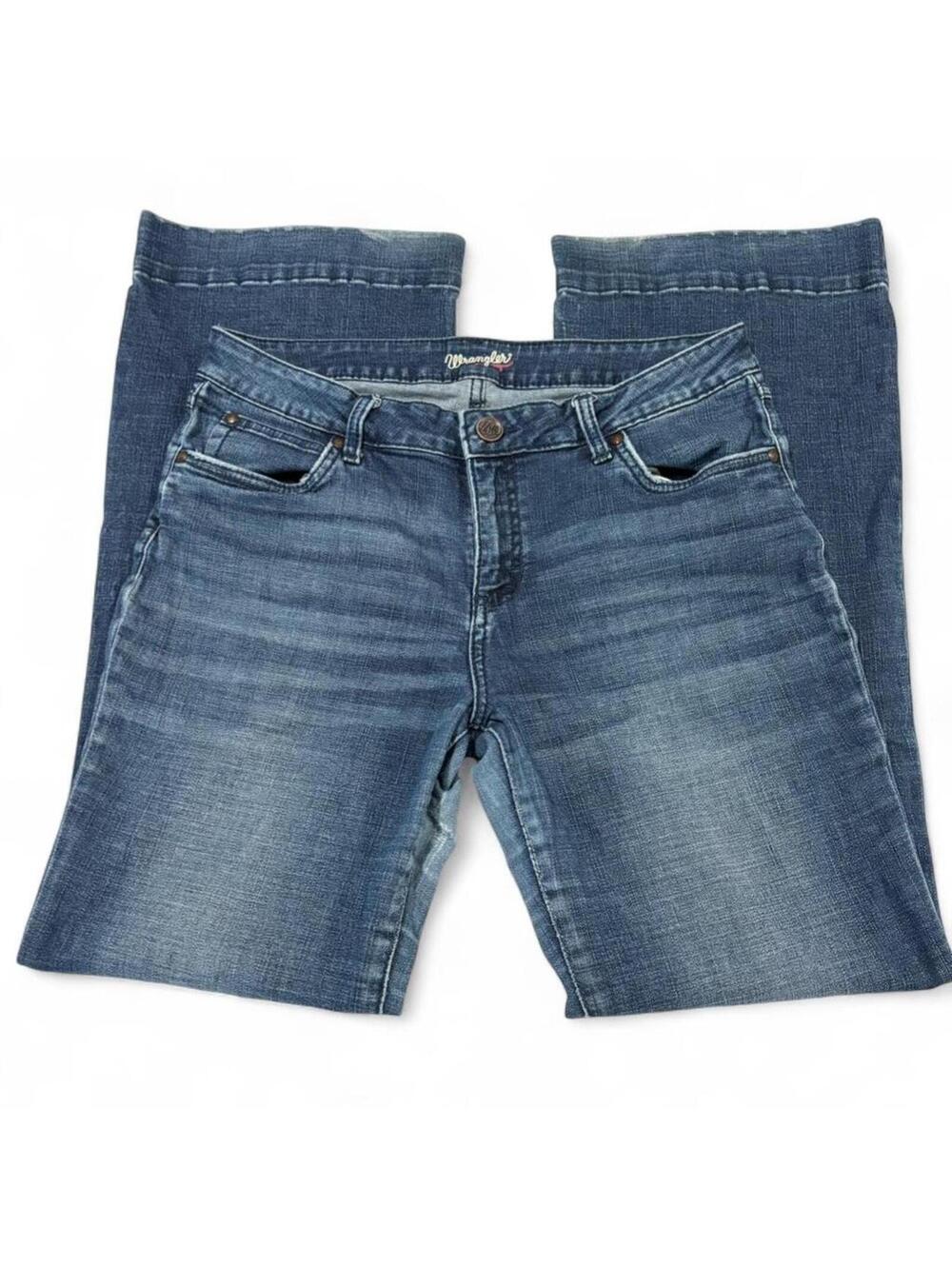Wrangler Bootcut Blue Jeans Mid Rise